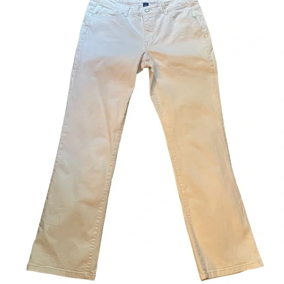 Bandolino “Natalia” woman’s white jeans,‎ size 12 - Picture 3 of 13